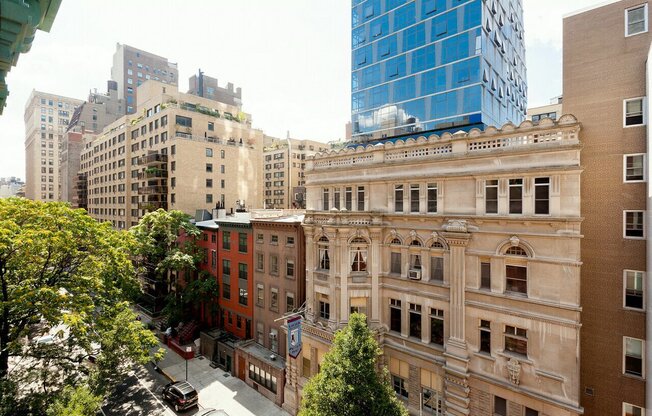 1 bed, 1 bath, $4,000, Unit 5J