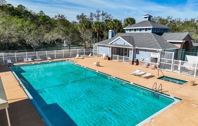 Charming Townhouse in Westchase