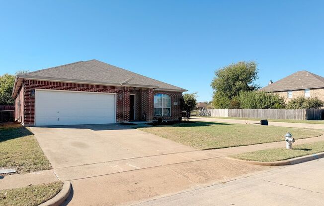 4 Bedroom, 2 Bath House on Corner Lot in Crowley