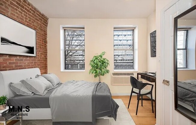 416 W 49 ST