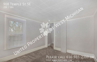 908 TEMPLE ST SE