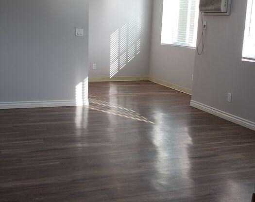 2 beds, 1.5 baths, 865 sqft, $2,449, Unit VP36