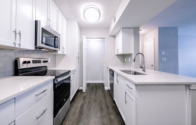 1 bed, 1 bath, 525 sqft, $1,150, Unit 1020