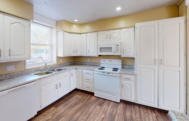 3 beds, 2 baths, 1,800 sqft, $1,939, Unit 2500