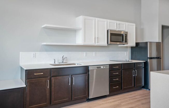 Studio, 1 bath, 390 sqft, $895, Unit 2323