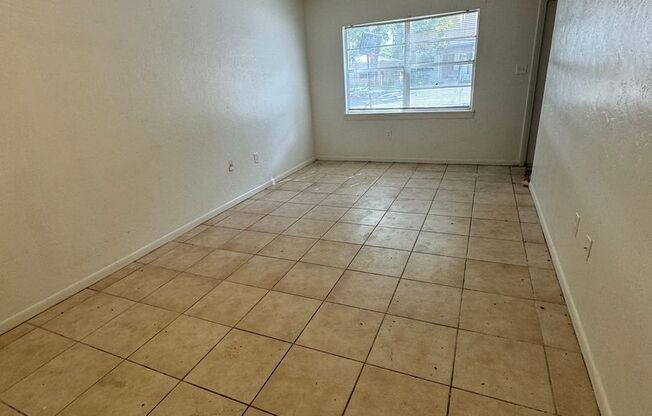 2 beds, 1.5 baths, $1,200