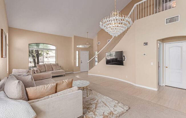 Furnished Summerlin Home 3 Bedrooms 3 Bathrooms!