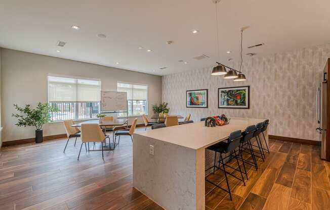 the preserve at ballantyne commons apartment kitchen and dining room