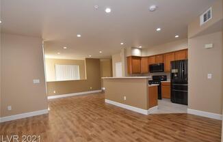 7103 S DURANGO DR