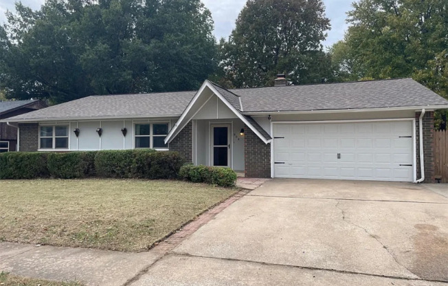 904 S 31 ST