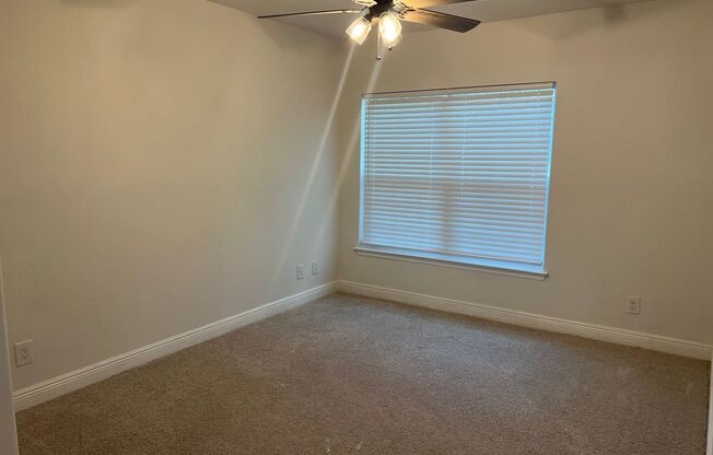 2 beds, 2 baths, $1,700