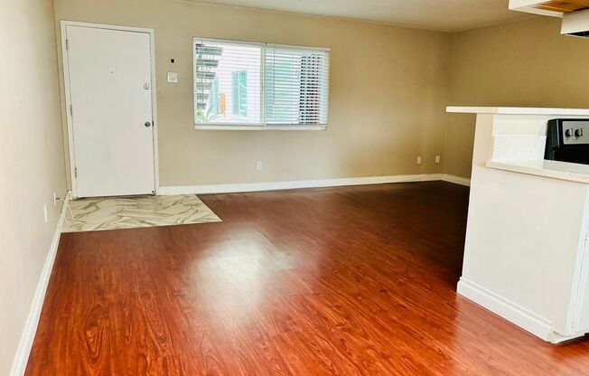 McClintock Apartments