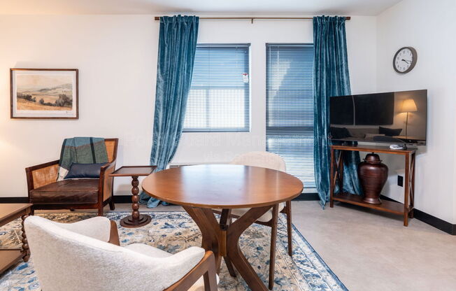 1 bed, 1 bath, 449 sqft, $745, Unit 118