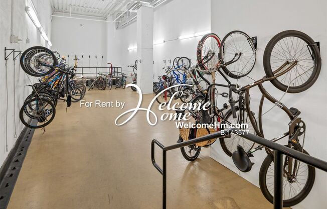 2 beds, 3 baths, $3,200, Unit Unit 104