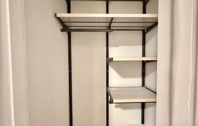Studio, 1 bath, $2,800, Unit 1C