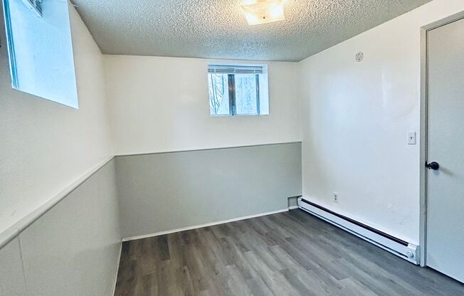 1 bed, 1 bath, 725 sqft, $1,175, Unit B