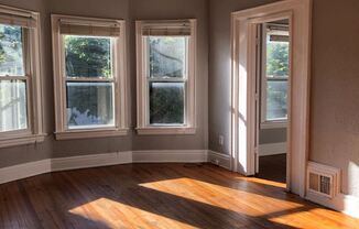 13 Hoyt St