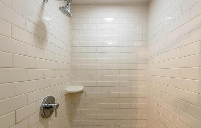 2 beds, 2 baths, 1,360 sqft, $2,129