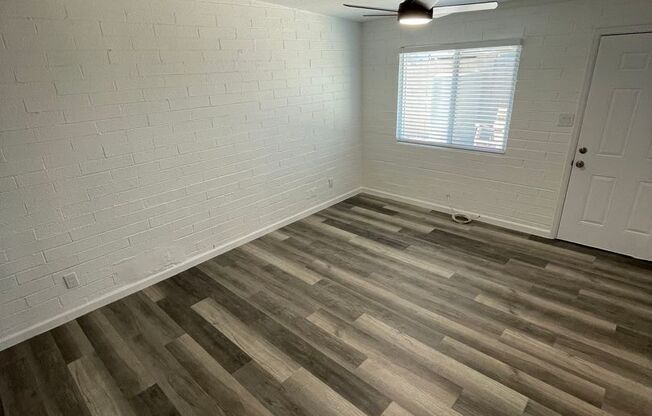 READY TO VIEW NOW! 2 Bedroom, 1 Bath Apartment in Tolleson