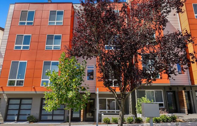Ballard 3bd/3ba, Modern, Rooftop Deck