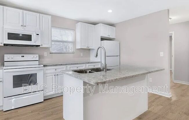 1484 NORMAN BERRY DR