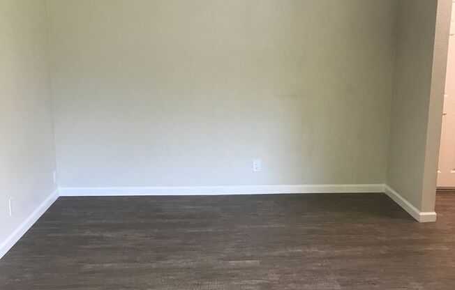 North Glen Apartments