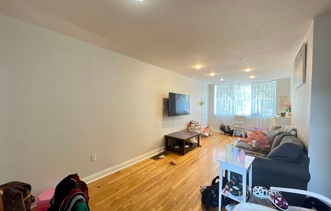 1436 S Broad