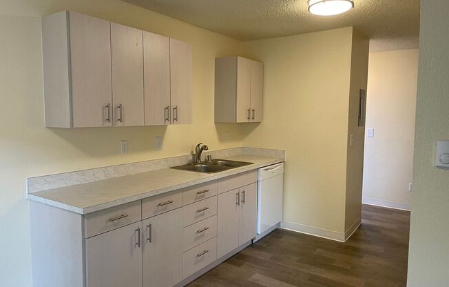 Boulder Park Apartments