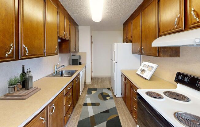 03) 4901 Phinney