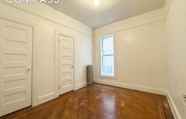 562 7 ST
