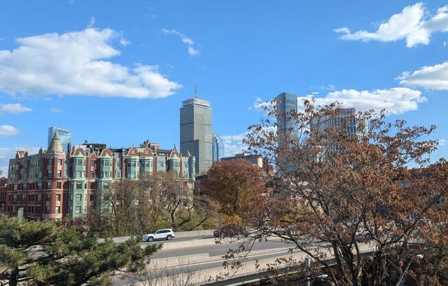 2 beds, 2 baths, $3,780, Unit 4A