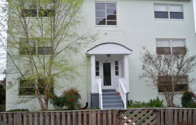 3806 Hickory