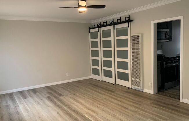 Havenhurst Drive Apartments