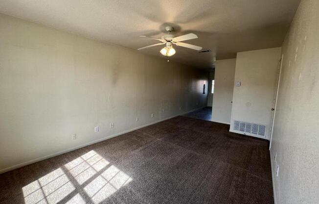 2811 CANTABRIAN DR