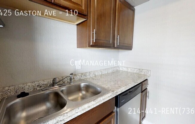5425 Gaston Ave Apt 112
