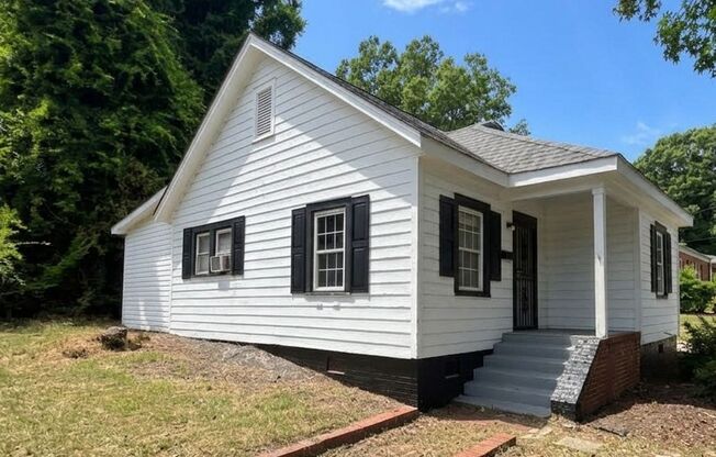 COMING SOON! SPACIOUS 2 Bedroom! DEPOSIT-FREE Renting option thru OBLIGO! Deposit Alternative available.