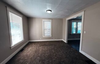 3 beds, 1 bath, $1,000