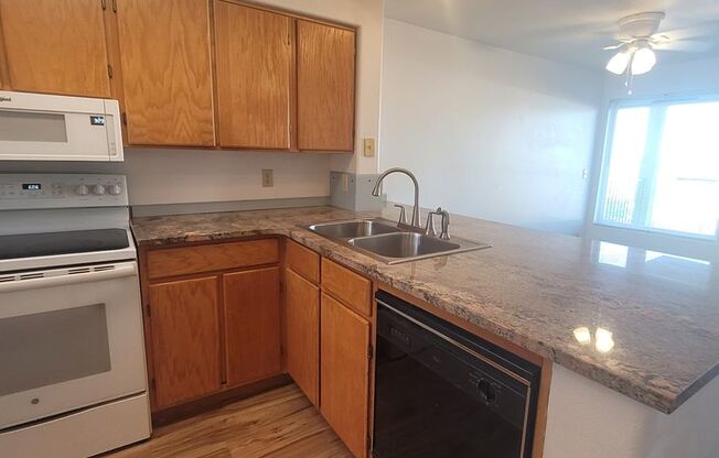 2 beds, 2 baths, $1,495, Unit # 210