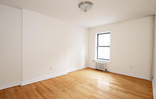 200 W 99 ST