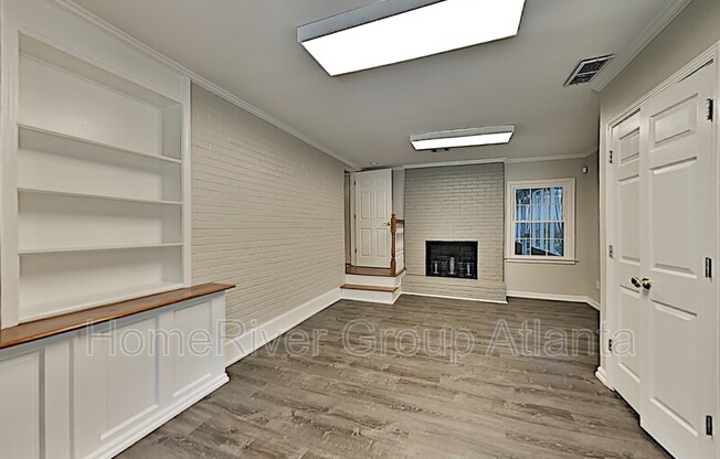 4848 KINGS DOWN RD