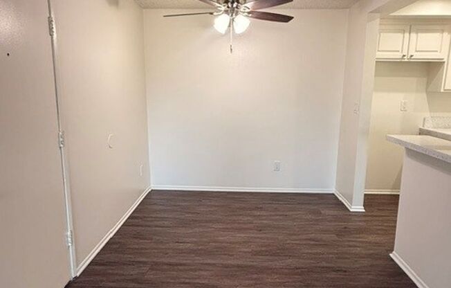 1 bed, 1 bath, 713 sqft, $2,075, Unit A071