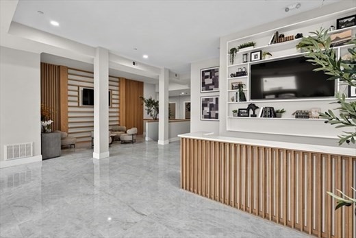 376 3 ST