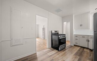 1 bed, 1 bath, $1,995, Unit 4112-6