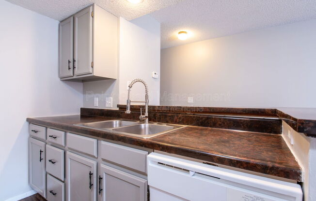 Studio, 1 bath, 384 sqft, $595, Unit 2110