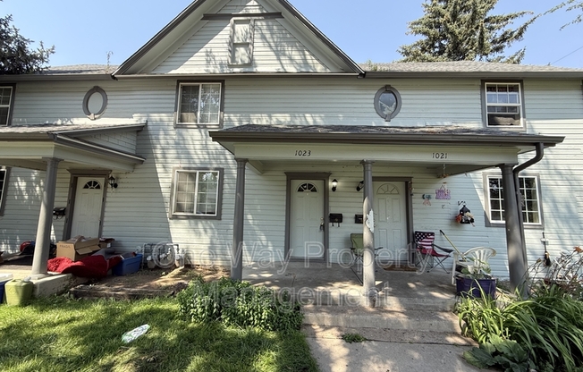 1023 13 AVE