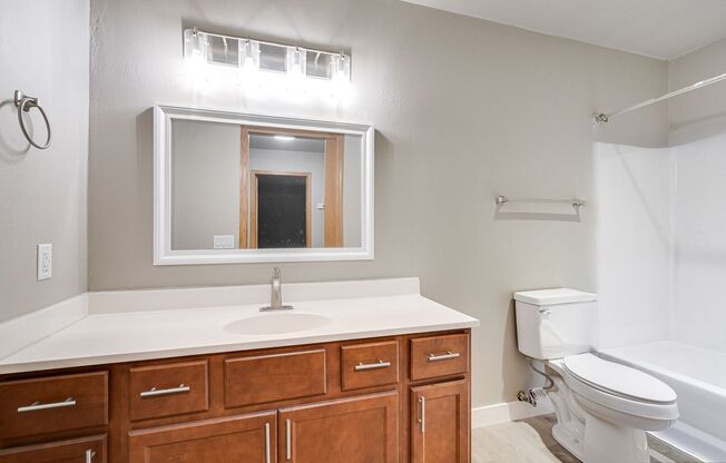 3 beds, 2 baths, 1,325 sqft, $1,999, Unit 1608 - 101