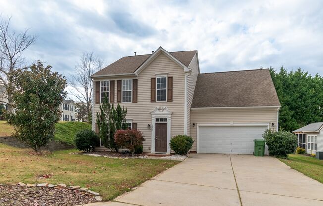 Corner lot home in beautiful Ft. Mill