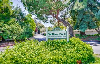 Updated 1 Bedroom Condo with Oversized Private Patio in Prime Mountain View Location