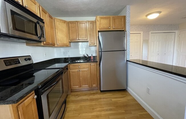 7 MORTIMER PL