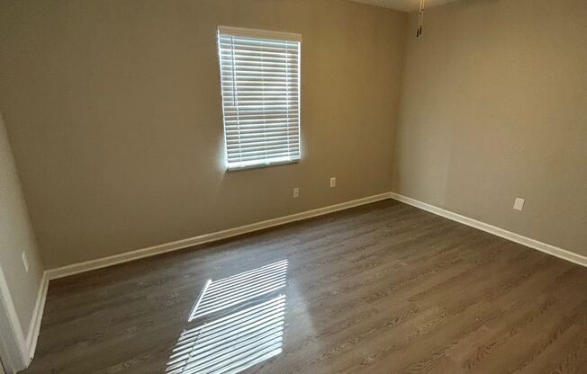 2 beds, 2 baths, 1,050 sqft, $1,075, Unit 4085